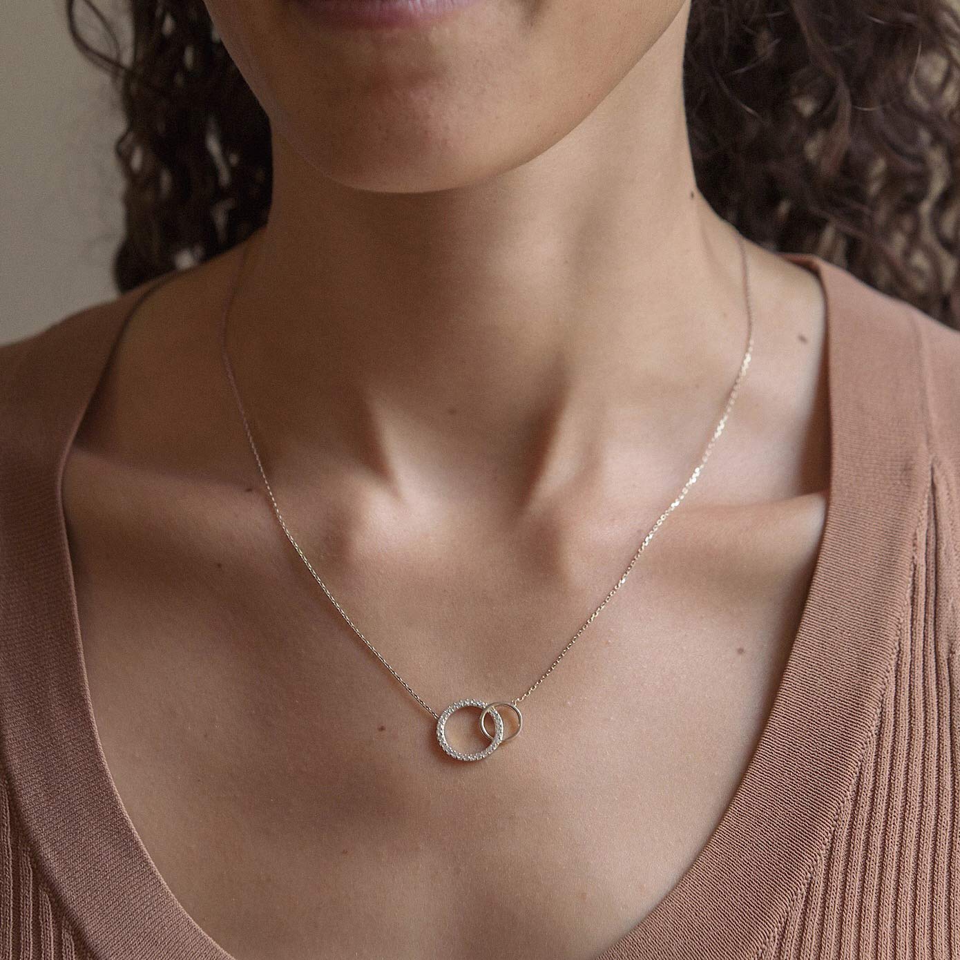 A+O Mother Daughter Gift, Best Friend Friendship Jewelry Gift - Image 3